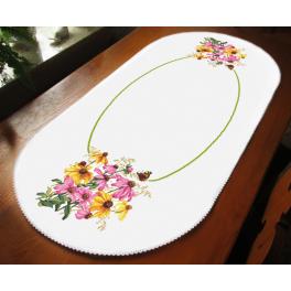 S 10472 Kreuzstichvorlage für Smartphone - Ovaler Tischläufer- Farbenfrohe Blumen