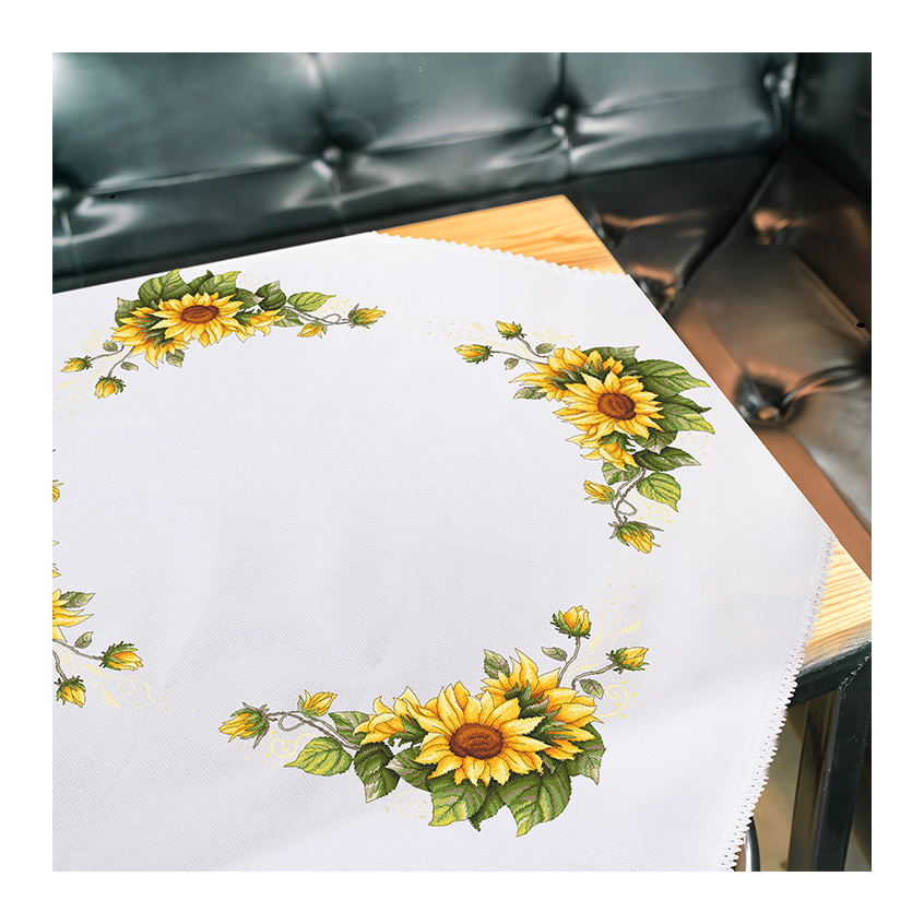 Cross stitch pattern for a phone - Vintage sunflower tablecloth