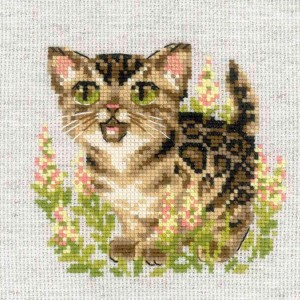 RIO 2119 Cross stitch kit with yarn - Bengal kitten