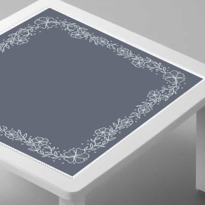 ZU 11143 Stickpackung - Tischdecke mit weißen Blumen