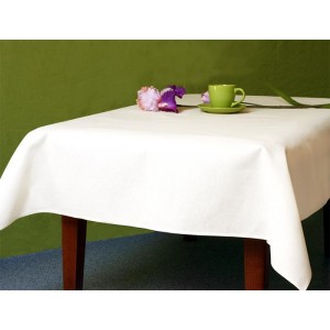 972-01 Tablecloth Aida 110x160 cm (1,2x1,7 yd) white