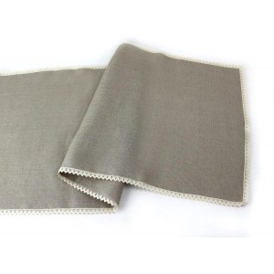 994 Runner Aida 45x110 cm (1,5x3,6 ft), 9ct linen
