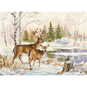 ALI 3-28 Cross stitch kit - At the forest lake